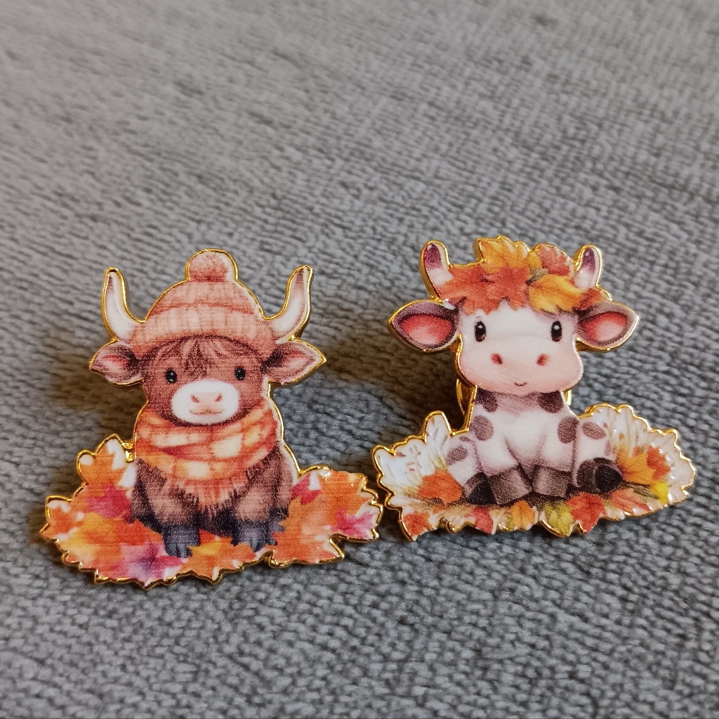 Highland & Farm Cow Whimsical Autumn Pins, Farmhouse Cottage Farm Barn Brooches